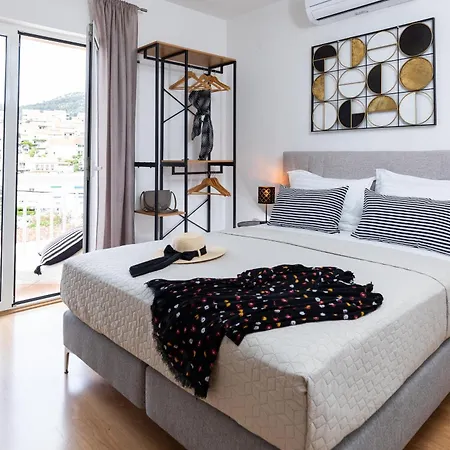 Apartament Sunny Elza *