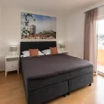 Apartment Sunny Elza Hvar Town
