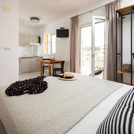 阳光埃尔萨公寓酒店