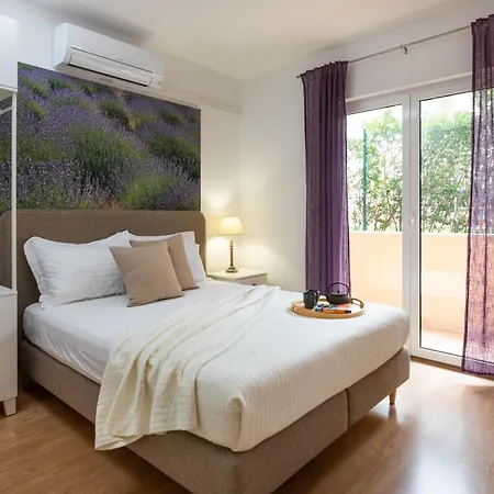 阳光埃尔萨公寓酒店 *