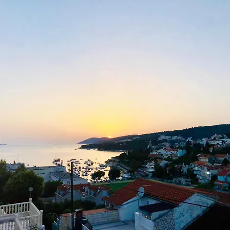 阳光埃尔萨公寓酒店