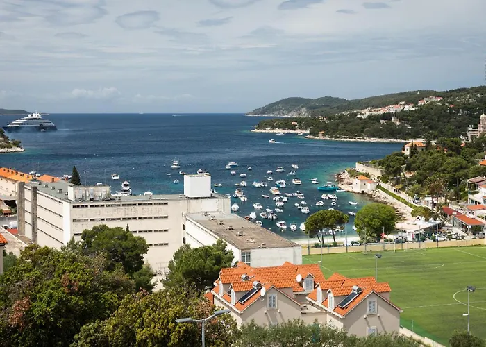 Апартаменти Sunny Elza