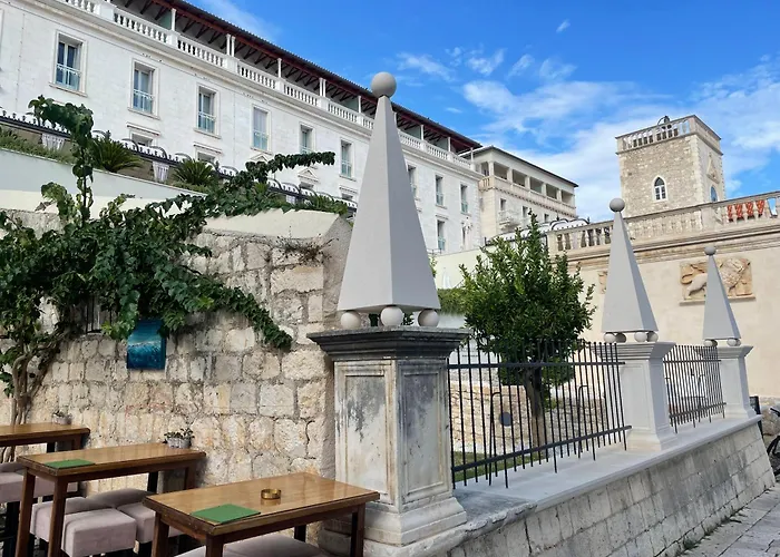 Sunny Elza Apartamento Hvar Town